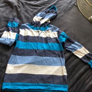 Wrangler long sleeve shirt with hood